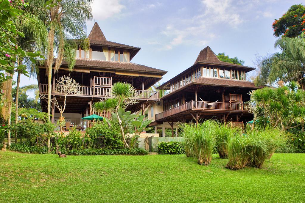 Villa Atas Awan Payangan Exterior photo