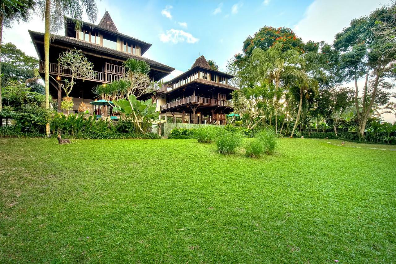 Villa Atas Awan Payangan Exterior photo